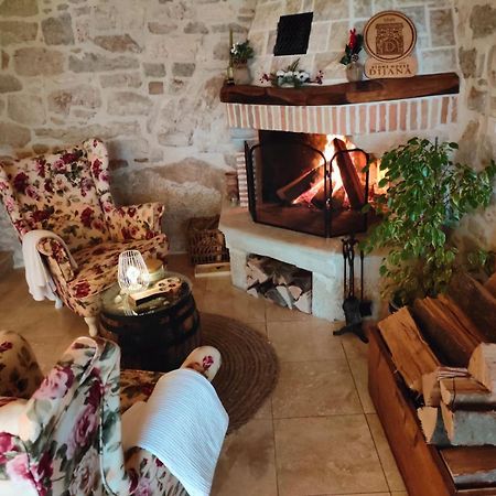 Stone House Dijana Istria Sveti Lovrec Villa Sveti Lovreč Pazenatički Exteriör bild