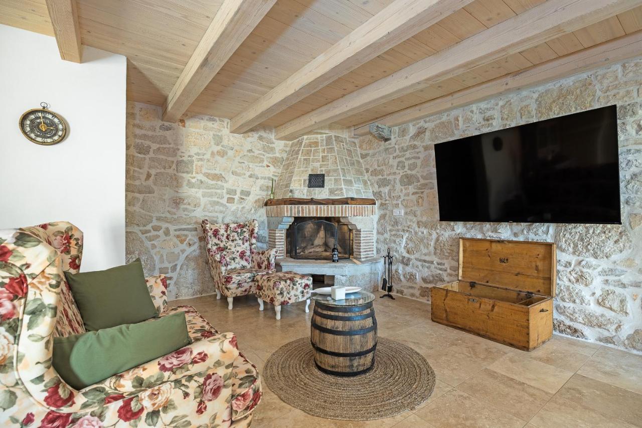 Stone House Dijana Istria Sveti Lovrec Villa Sveti Lovreč Pazenatički Exteriör bild
