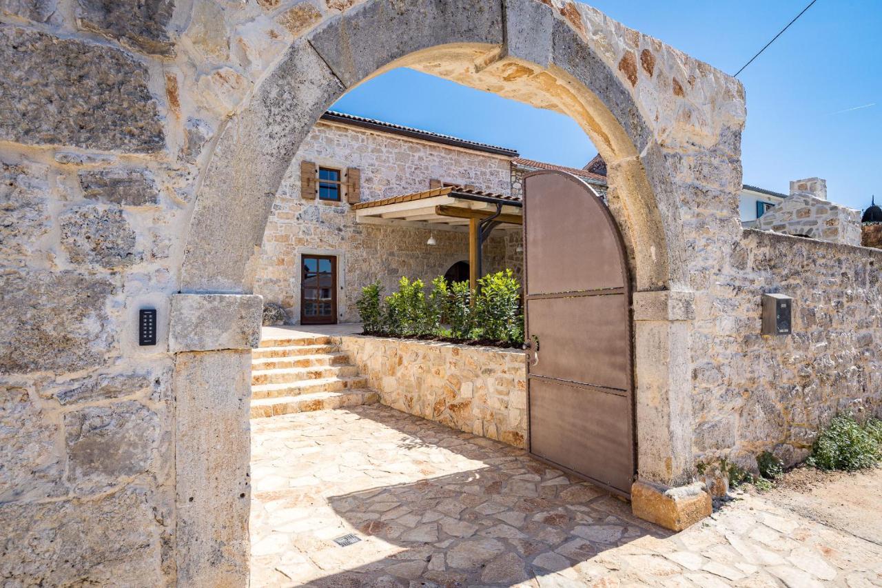 Stone House Dijana Istria Sveti Lovrec Villa Sveti Lovreč Pazenatički Exteriör bild