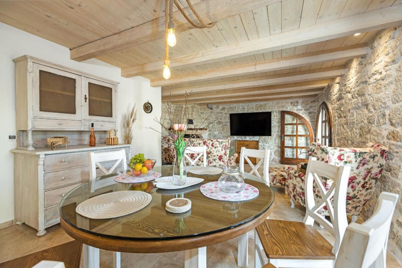 Stone House Dijana Istria Sveti Lovrec Villa Sveti Lovreč Pazenatički Exteriör bild